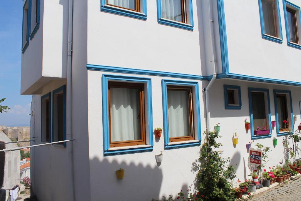 Adali Guest House Bozcaada Exteriör bild